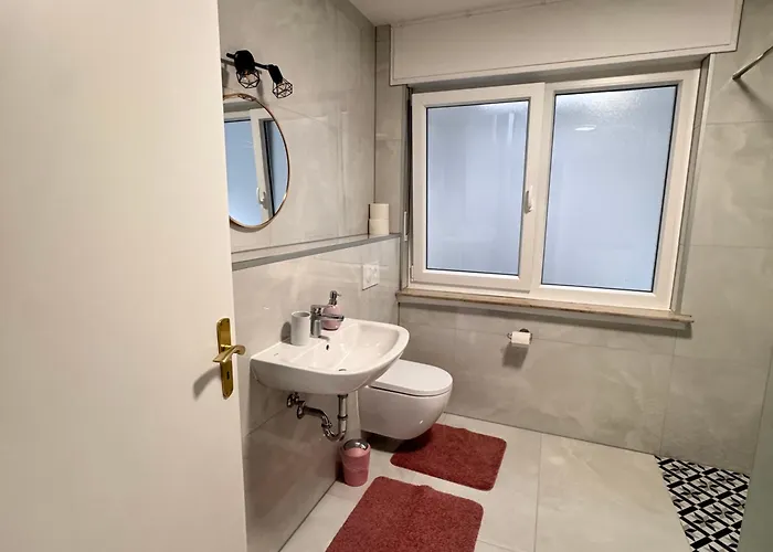 Four 6 Gaeste, Kein Feiern Oder Partys Apartament *