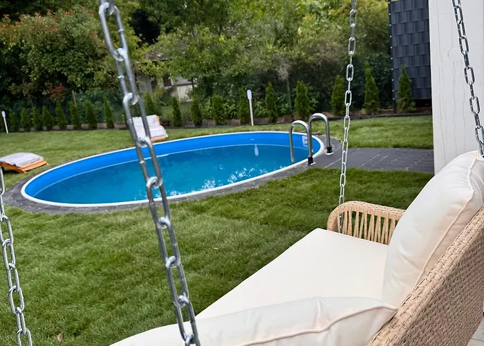 Four 6 Gaeste, Kein Feiern Oder Partys * Gütersloh